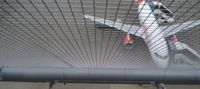 Airport-Wire-Mesh-Panels