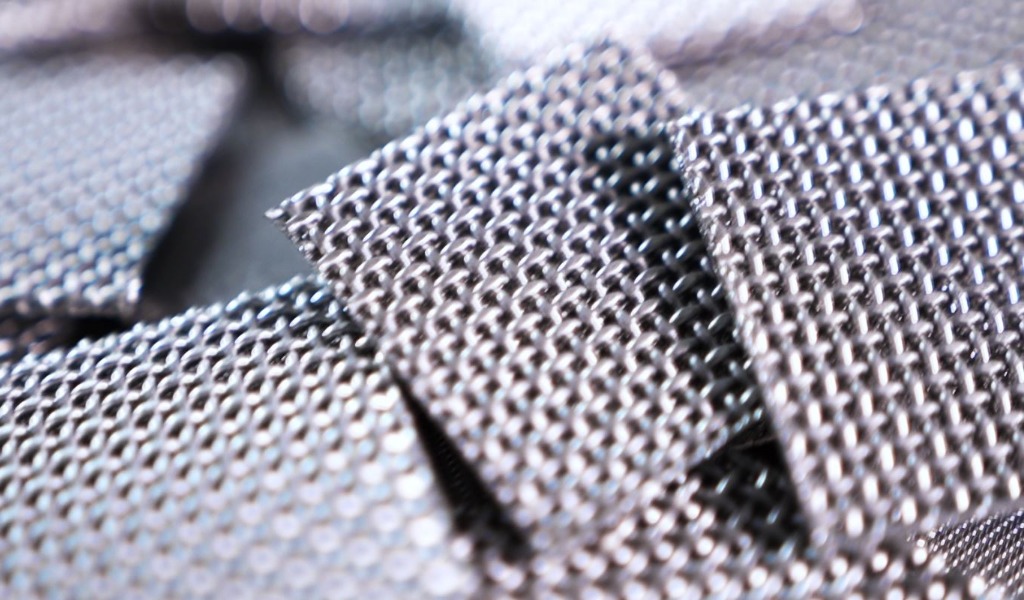 Hastelloy vs Inconel: Designing the Perfect Wire Mesh