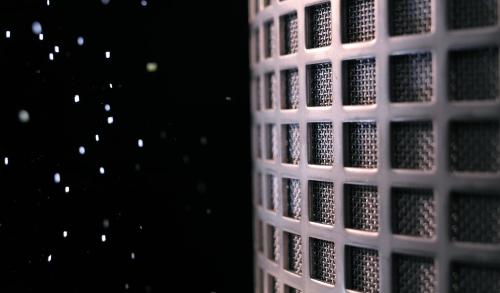 Comparing Sintered vs. Multilayer Mesh Screens in Desalination