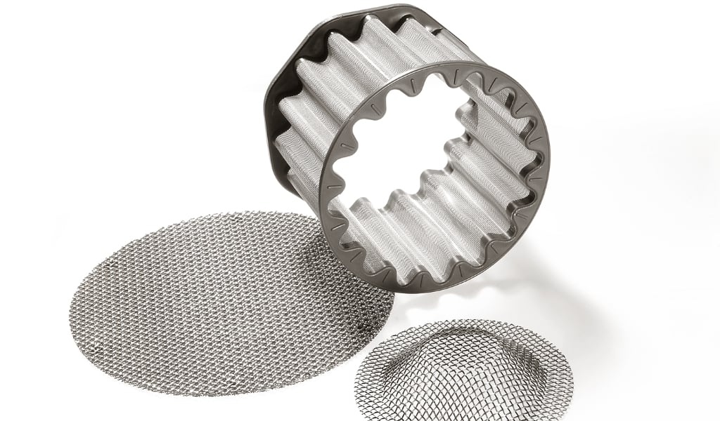 Stainless Steel Mesh vs Synthetic Filters for Microplastic Filtration